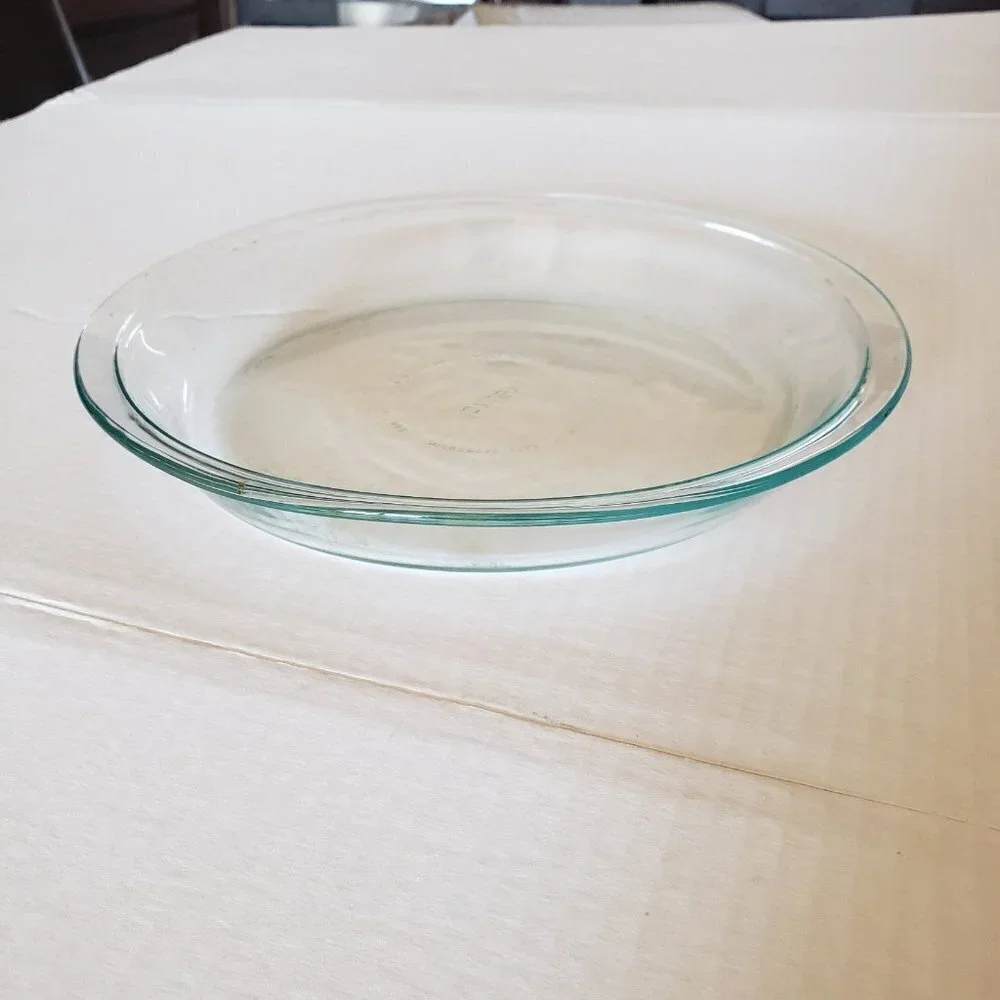 Pyrex #209 Pie Pan set glass 9